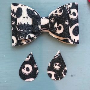 Nightmare before Christmas bow & earrings